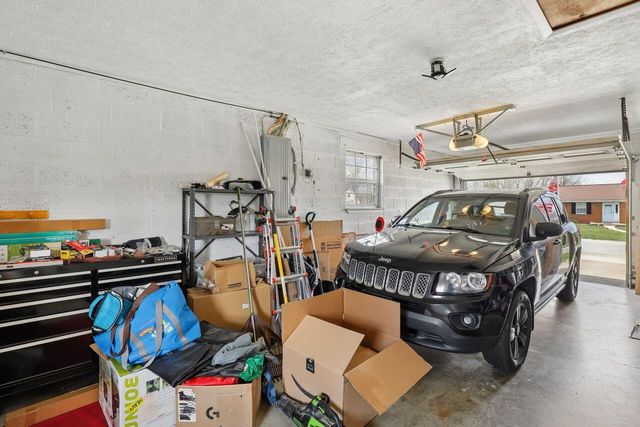 3765 Lisa Lane, Alexandria, KY 41001