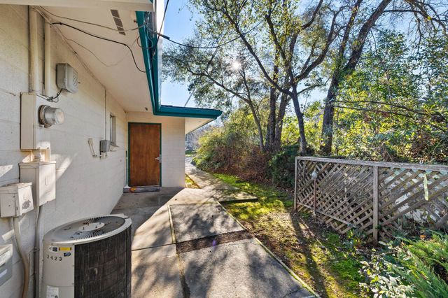 6 S Forrest, Sonora, CA 95370