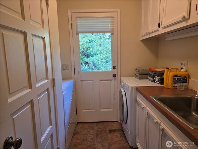 81 Wa Wa Point Place, Brinnon, WA 98320