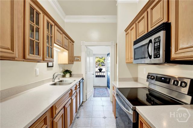 542 E Gaston Street A, Savannah, GA 31401