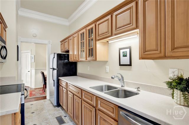 542 E Gaston Street A, Savannah, GA 31401