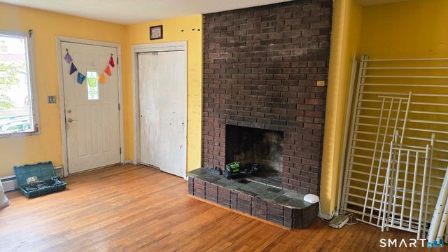 3 Packard Street, Manchester, CT 06040