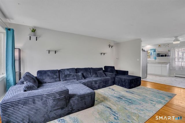 3 Packard Street, Manchester, CT 06040