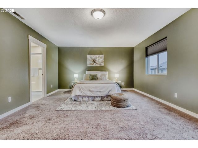 847 S 23RD Ave, Cornelius, OR 97113