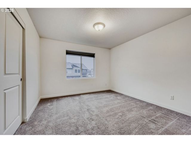 847 S 23RD Ave, Cornelius, OR 97113