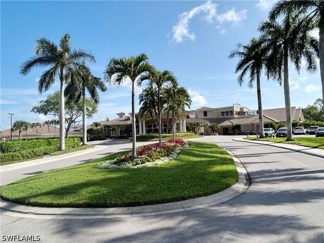 8680 Cedar Hammock CIR 116, Naples, FL 34112
