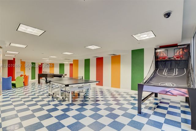 21050 Point Pl 403, Aventura, FL 33180