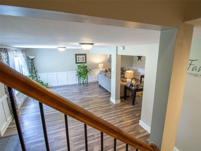 901 E Willow Street, Clinton, MO 64735