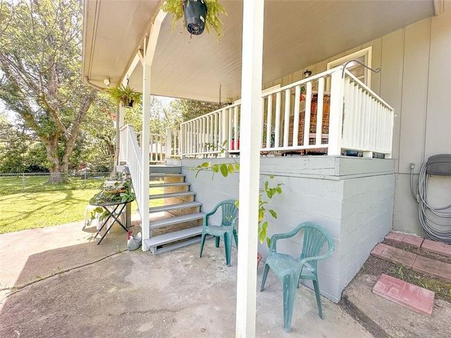 901 E Willow Street, Clinton, MO 64735