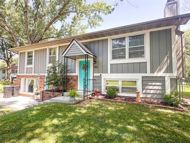 901 E Willow Street, Clinton, MO 64735