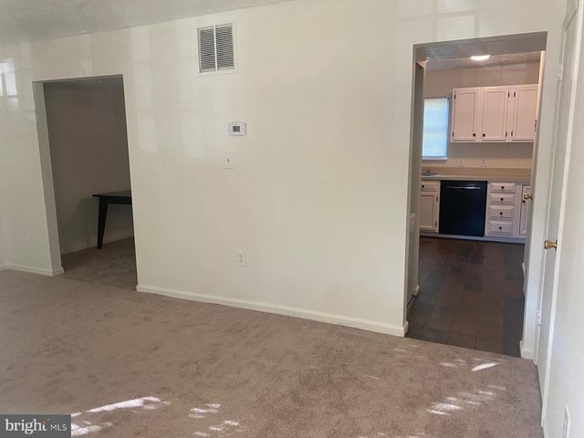 8637 CARTWRIGHT CT, Manassas Park, VA 20111