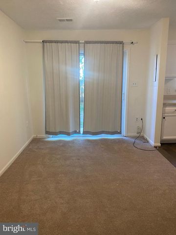 8637 CARTWRIGHT CT, Manassas Park, VA 20111