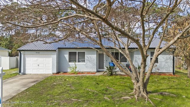 950 Barbados Avenue SE, Palm Bay, FL 32909