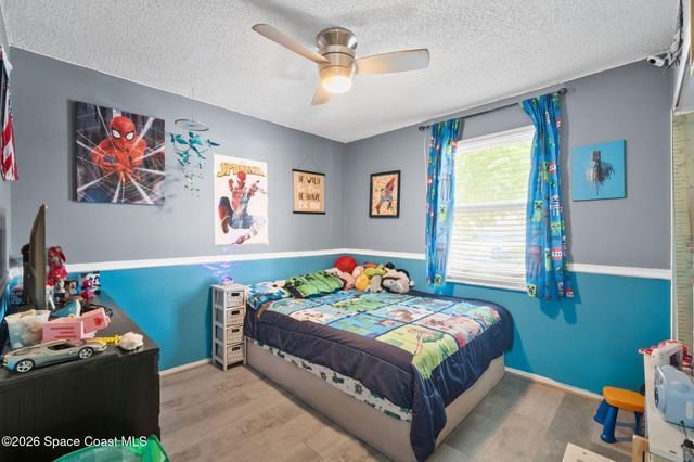 950 Barbados Avenue SE, Palm Bay, FL 32909
