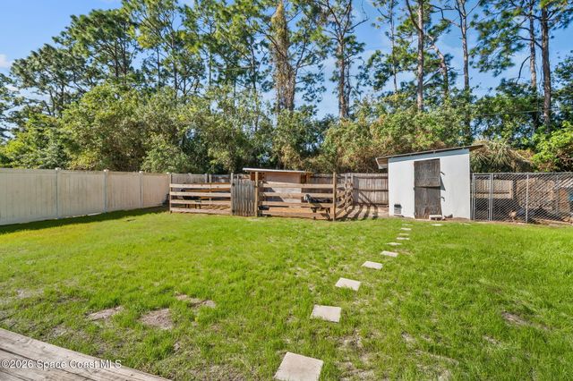950 Barbados Avenue SE, Palm Bay, FL 32909