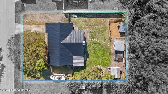 950 Barbados Avenue SE, Palm Bay, FL 32909