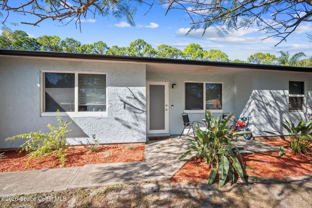 950 Barbados Avenue SE, Palm Bay, FL 32909