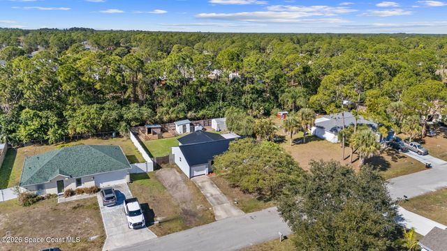 950 Barbados Avenue SE, Palm Bay, FL 32909