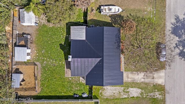 950 Barbados Avenue SE, Palm Bay, FL 32909