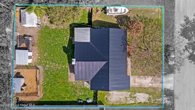 950 Barbados Avenue SE, Palm Bay, FL 32909