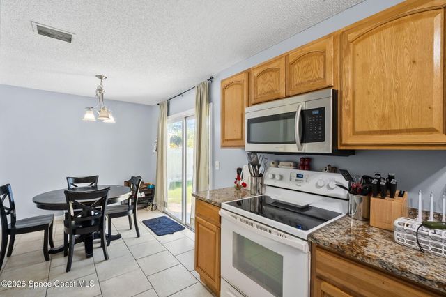 950 Barbados Avenue SE, Palm Bay, FL 32909