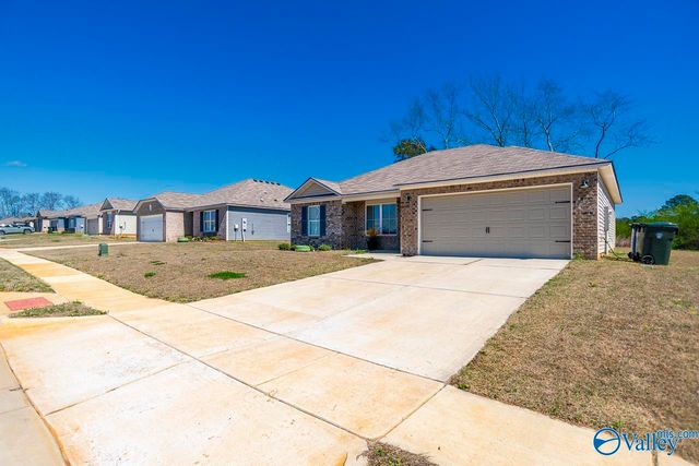 110 Olde Hearth Road, New Market, AL 35761