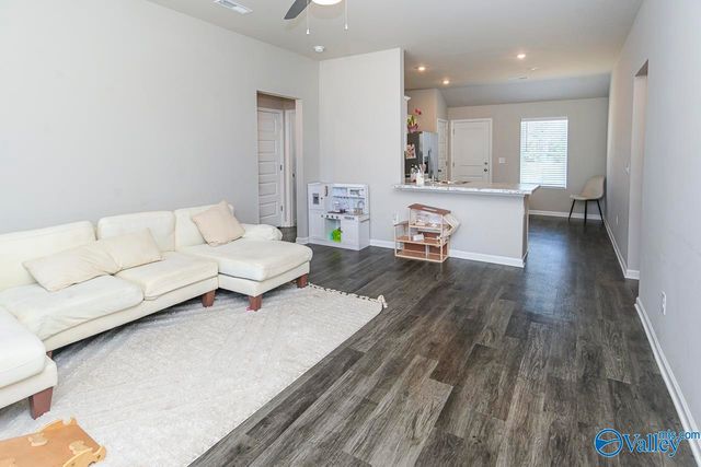 110 Olde Hearth Road, New Market, AL 35761