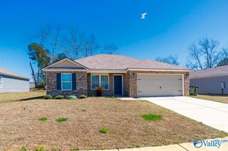 110 Olde Hearth Road, New Market, AL 35761