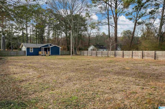 1917 SADLERTOWN ROAD, Bessemer, AL 35022