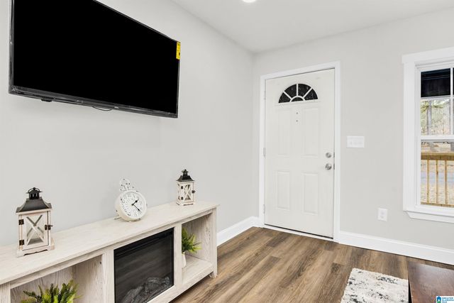 1917 SADLERTOWN ROAD, Bessemer, AL 35022