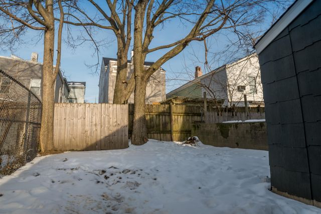 827 Dayton Street, Newport, KY 41071