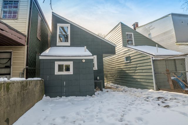 827 Dayton Street, Newport, KY 41071