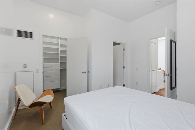 88 Kingston St 7C, Boston, MA 02111