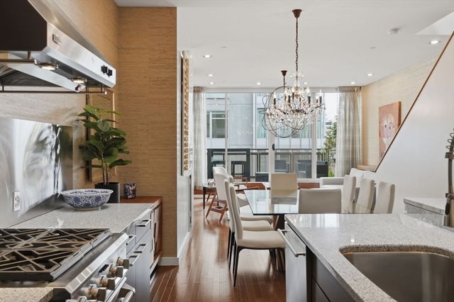 88 Kingston St 7C, Boston, MA 02111