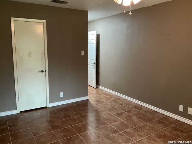 16402 LEDGE PARK ST, San Antonio, TX 78232