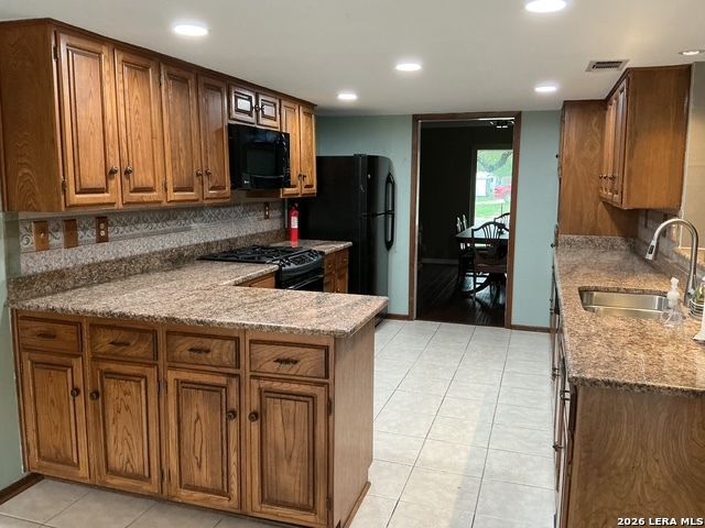 16402 LEDGE PARK ST, San Antonio, TX 78232