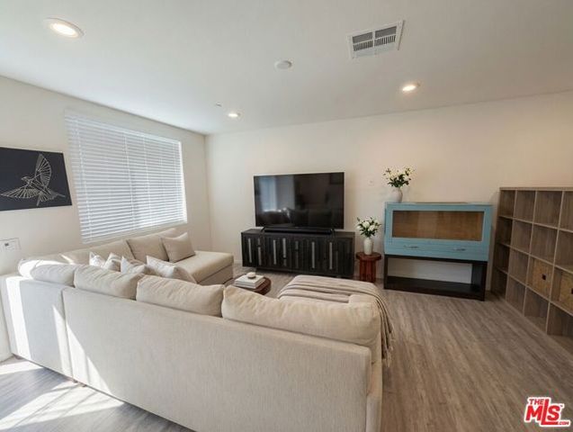 1019 Hudson Lane, West Covina, CA 91790