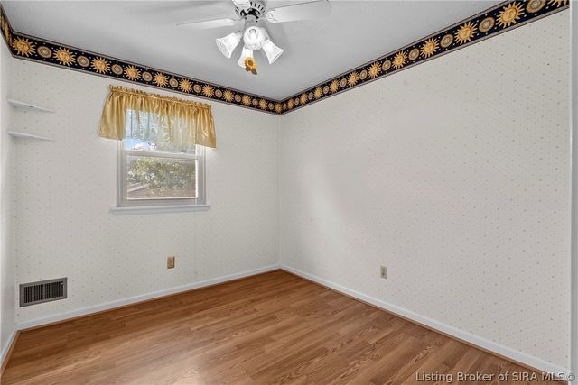 1402 Dove Drive, Jeffersonville, IN 47130
