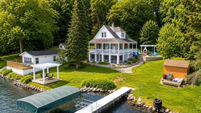 N4510 Anthony Island, Hustisford, WI 53034