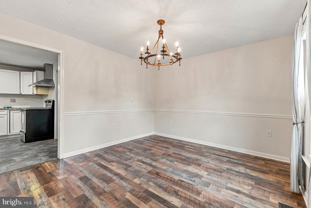 123 NIGHTINGALE AVE, Stephens City, VA 22655