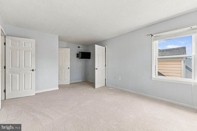 123 NIGHTINGALE AVE, Stephens City, VA 22655