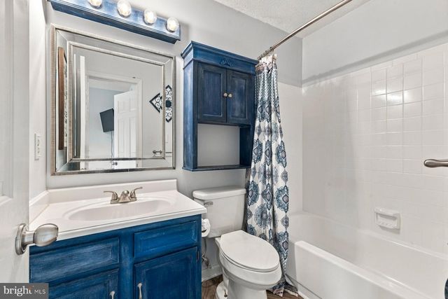123 NIGHTINGALE AVE, Stephens City, VA 22655