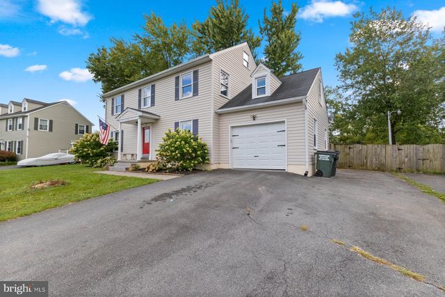 123 NIGHTINGALE AVE, Stephens City, VA 22655