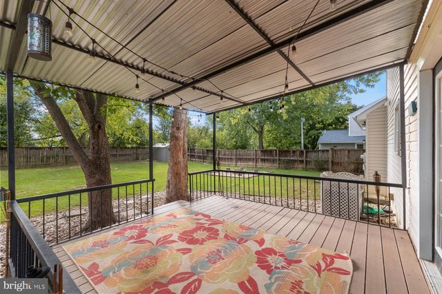 123 NIGHTINGALE AVE, Stephens City, VA 22655