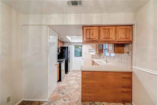 12118 Black Angus DR, Austin, TX 78727