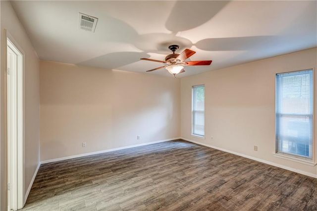 12118 Black Angus DR, Austin, TX 78727