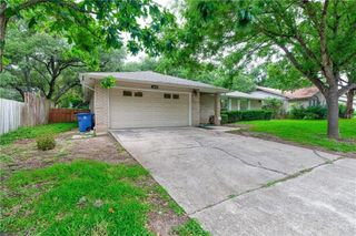 12118 Black Angus DR, Austin, TX 78727