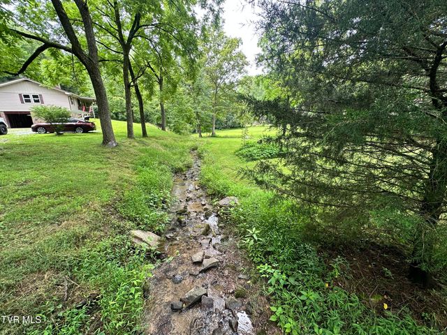 5576 Mendota Road, Mendota, VA 24270