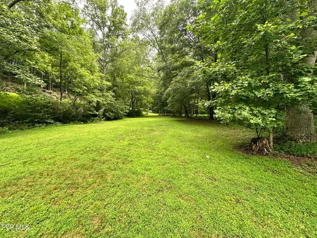 5576 Mendota Road, Mendota, VA 24270