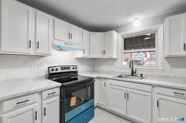 13 Allen Street, Bristol, CT 06010